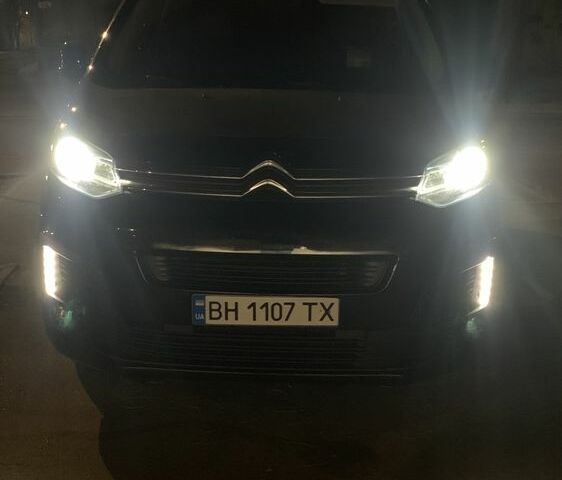 Черный Ситроен Jumpy, объемом двигателя 2 л и пробегом 215 тыс. км за 19000 $, фото 2 на Automoto.ua