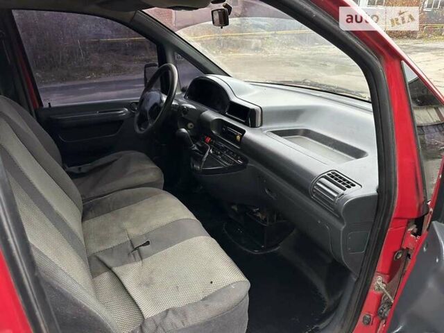 Красный Ситроен Jumpy, объемом двигателя 1.91 л и пробегом 380 тыс. км за 2300 $, фото 7 на Automoto.ua