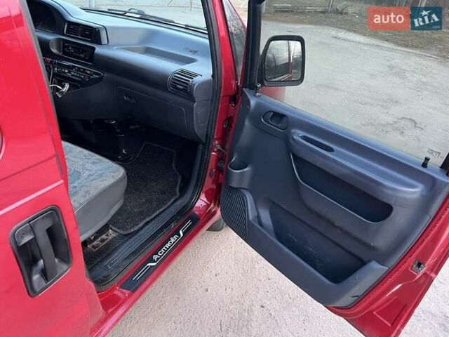 Червоний Сітроен Jumpy, об'ємом двигуна 1.9 л та пробігом 210 тис. км за 3600 $, фото 11 на Automoto.ua