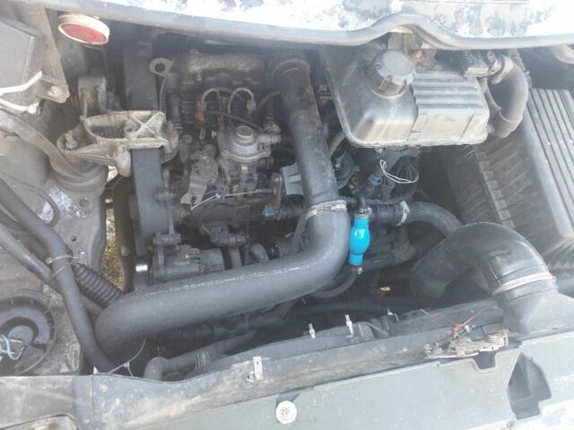 Красный Ситроен Jumpy, объемом двигателя 1.9 л и пробегом 500 тыс. км за 1550 $, фото 4 на Automoto.ua