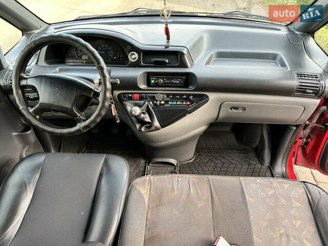 Червоний Сітроен Jumpy, об'ємом двигуна 2 л та пробігом 297 тис. км за 3650 $, фото 10 на Automoto.ua