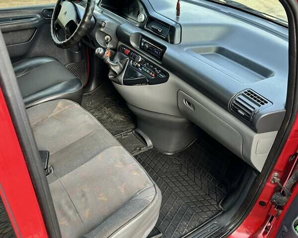 Червоний Сітроен Jumpy, об'ємом двигуна 2 л та пробігом 297 тис. км за 3650 $, фото 14 на Automoto.ua