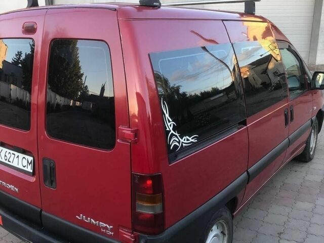 Червоний Сітроен Jumpy, об'ємом двигуна 2 л та пробігом 370 тис. км за 3000 $, фото 1 на Automoto.ua