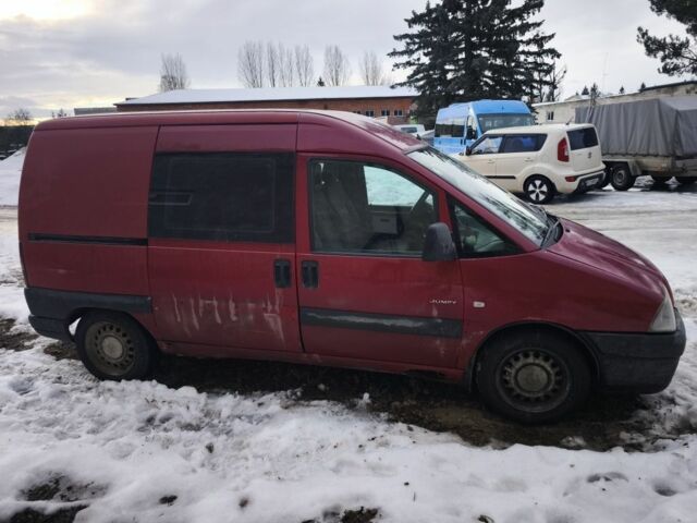 Красный Ситроен Jumpy, объемом двигателя 2 л и пробегом 100 тыс. км за 2299 $, фото 3 на Automoto.ua