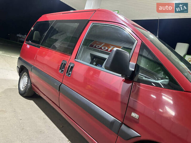 Сітроен Jumpy 2005 у Стрые на Automoto.ua Червоний Сітроен Jumpy, об'ємом двигуна 1.87 л та пробігом 320 тис. км за 2999 $, фото 3 на Automoto.ua