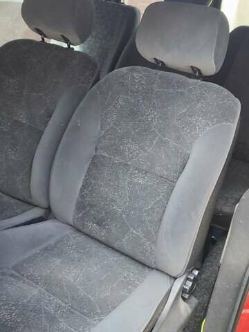 Красный Ситроен Jumpy, объемом двигателя 1.9 л и пробегом 275 тыс. км за 3700 $, фото 20 на Automoto.ua