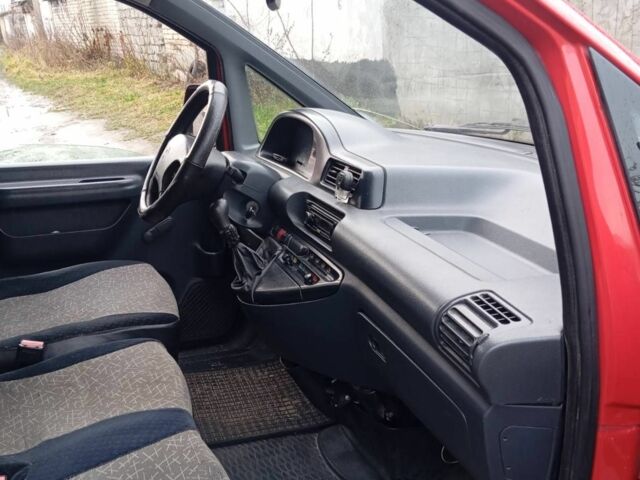 Червоний Сітроен Jumpy, об'ємом двигуна 1.9 л та пробігом 270 тис. км за 2750 $, фото 3 на Automoto.ua