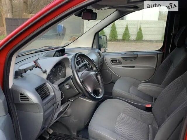 Червоний Сітроен Jumpy, об'ємом двигуна 0 л та пробігом 280 тис. км за 6800 $, фото 3 на Automoto.ua