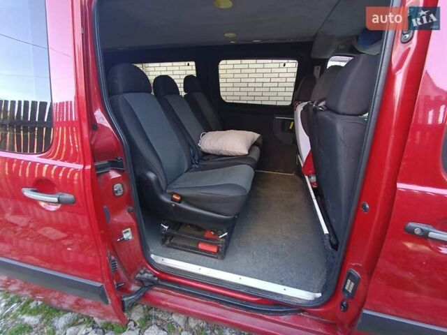 Червоний Сітроен Jumpy, об'ємом двигуна 1.6 л та пробігом 353 тис. км за 5999 $, фото 29 на Automoto.ua
