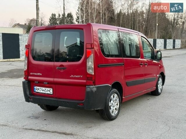 Червоний Сітроен Jumpy, об'ємом двигуна 2 л та пробігом 295 тис. км за 5750 $, фото 4 на Automoto.ua