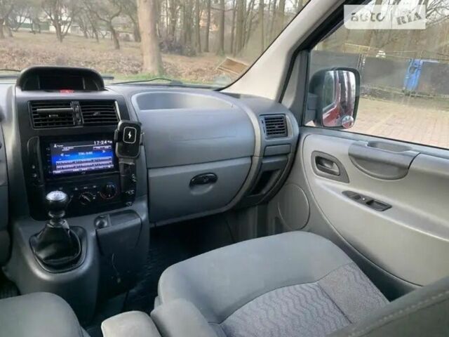 Червоний Сітроен Jumpy, об'ємом двигуна 0 л та пробігом 280 тис. км за 6800 $, фото 2 на Automoto.ua