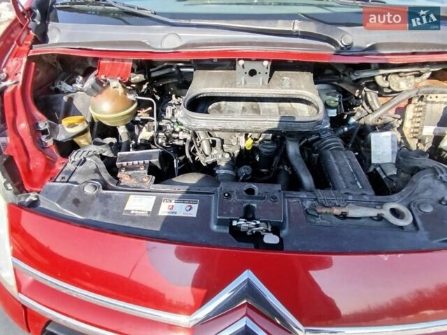 Красный Ситроен Jumpy, объемом двигателя 2 л и пробегом 265 тыс. км за 5300 $, фото 12 на Automoto.ua