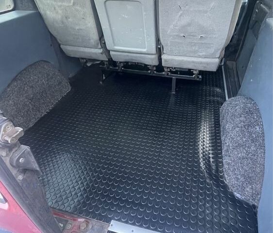 Красный Ситроен Jumpy, объемом двигателя 1.9 л и пробегом 209 тыс. км за 2200 $, фото 1 на Automoto.ua