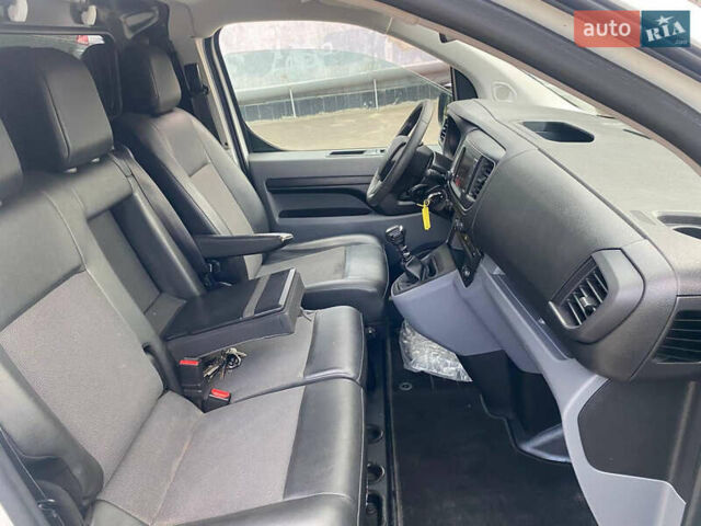 Сітроен Jumpy, об'ємом двигуна 2 л та пробігом 94 тис. км за 15999 $, фото 58 на Automoto.ua