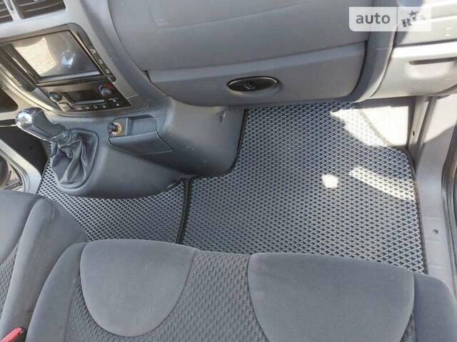 Ситроен Jumpy, объемом двигателя 2 л и пробегом 210 тыс. км за 13000 $, фото 4 на Automoto.ua