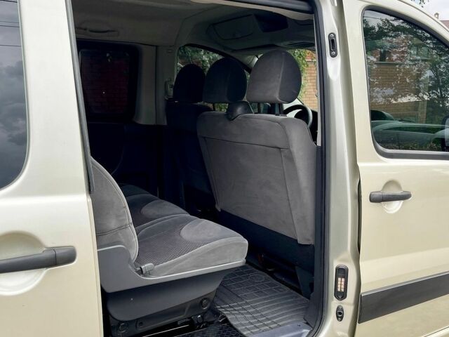 Сітроен Jumpy, об'ємом двигуна 2 л та пробігом 180 тис. км за 14500 $, фото 8 на Automoto.ua