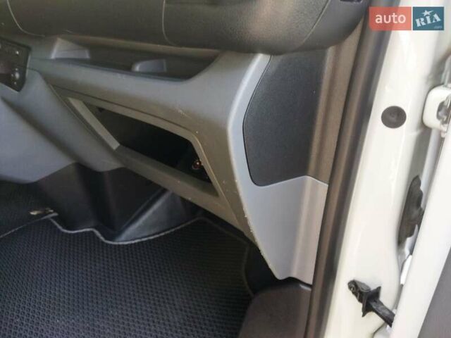 Ситроен Jumpy, объемом двигателя 2 л и пробегом 187 тыс. км за 19300 $, фото 28 на Automoto.ua