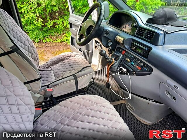 Сітроен Jumpy, об'ємом двигуна 2 л та пробігом 257 тис. км за 6000 $, фото 5 на Automoto.ua