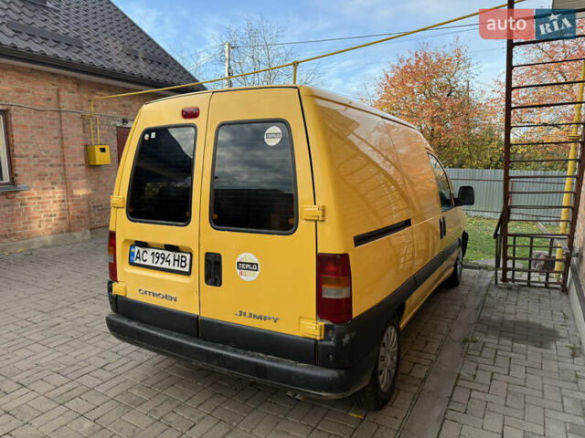 Желтый Ситроен Jumpy, объемом двигателя 1.9 л и пробегом 300 тыс. км за 3500 $, фото 4 на Automoto.ua