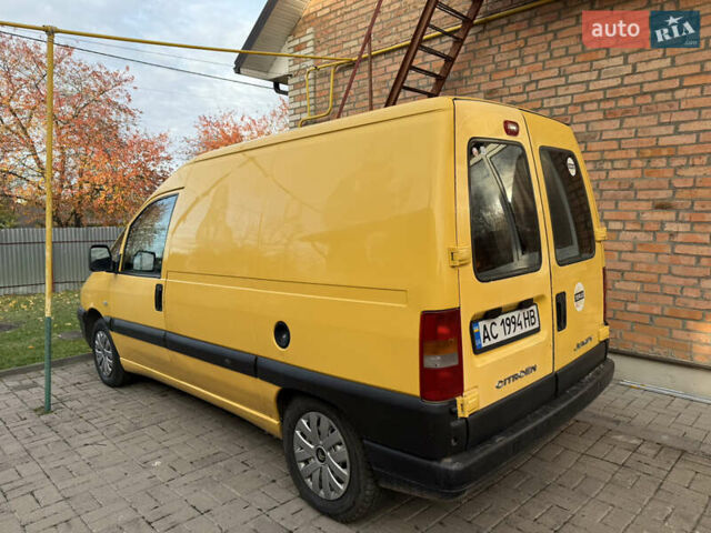 Желтый Ситроен Jumpy, объемом двигателя 1.9 л и пробегом 300 тыс. км за 3500 $, фото 2 на Automoto.ua