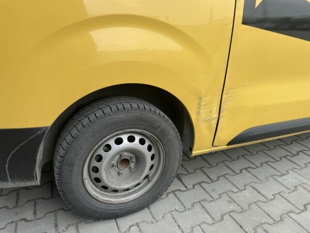 Желтый Ситроен Jumpy, объемом двигателя 1.6 л и пробегом 225 тыс. км за 9500 $, фото 10 на Automoto.ua