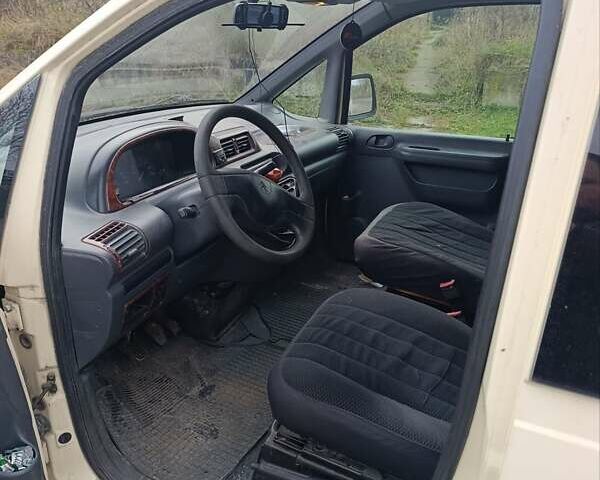 Жовтий Сітроен Jumpy, об'ємом двигуна 1.87 л та пробігом 336 тис. км за 3000 $, фото 8 на Automoto.ua