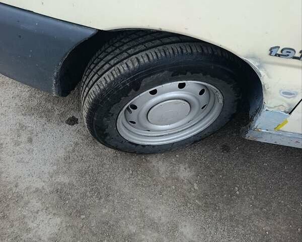 Жовтий Сітроен Jumpy, об'ємом двигуна 1.87 л та пробігом 336 тис. км за 3000 $, фото 13 на Automoto.ua