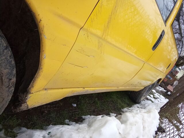 Желтый Ситроен Jumpy, объемом двигателя 2 л и пробегом 587 тыс. км за 2500 $, фото 3 на Automoto.ua