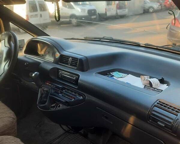 Желтый Ситроен Jumpy, объемом двигателя 1.9 л и пробегом 256 тыс. км за 2000 $, фото 6 на Automoto.ua