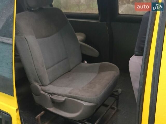 Желтый Ситроен Jumpy, объемом двигателя 2 л и пробегом 290 тыс. км за 2500 $, фото 5 на Automoto.ua