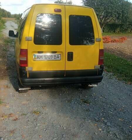 Жовтий Сітроен Jumpy, об'ємом двигуна 2 л та пробігом 395 тис. км за 4100 $, фото 8 на Automoto.ua