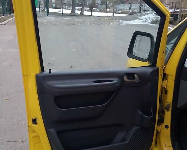 Жовтий Сітроен Jumpy, об'ємом двигуна 2 л та пробігом 339 тис. км за 3099 $, фото 30 на Automoto.ua