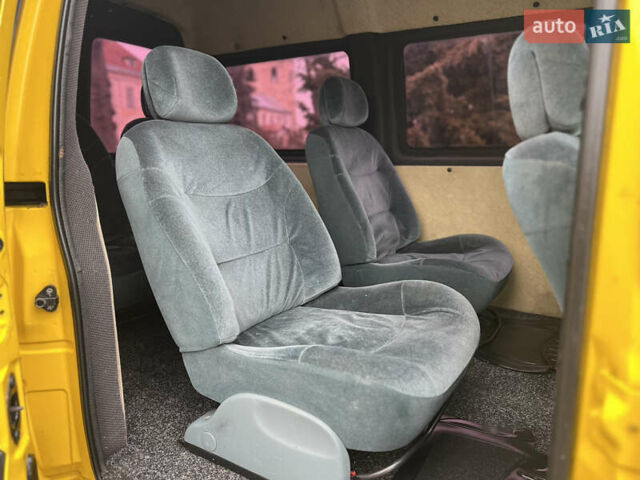 Жовтий Сітроен Jumpy, об'ємом двигуна 1.9 л та пробігом 311 тис. км за 3450 $, фото 7 на Automoto.ua