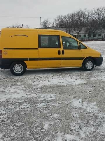 Жовтий Сітроен Jumpy, об'ємом двигуна 1.87 л та пробігом 270 тис. км за 4500 $, фото 1 на Automoto.ua