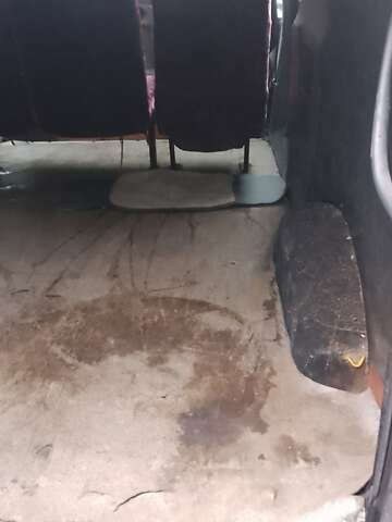 Желтый Ситроен Jumpy, объемом двигателя 1.87 л и пробегом 260 тыс. км за 4600 $, фото 14 на Automoto.ua