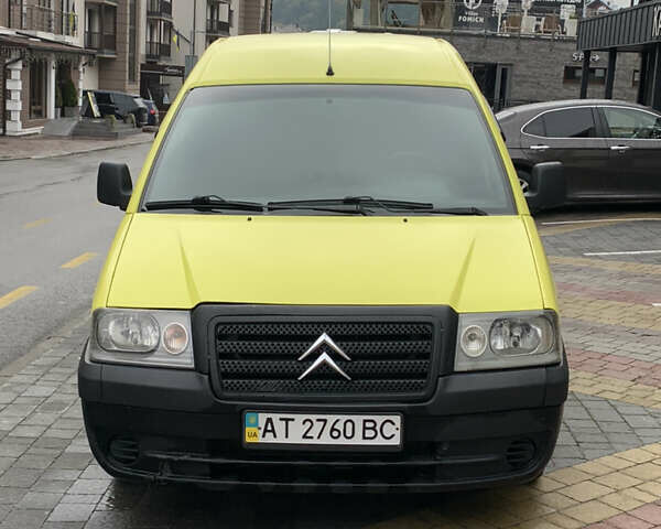 Ситроен Jumpy 2006 в Ивано-Франковске на Automoto.ua Желтый Ситроен Jumpy, объемом двигателя 1.9 л и пробегом 379 тыс. км за 4200 $, фото 1 на Automoto.ua