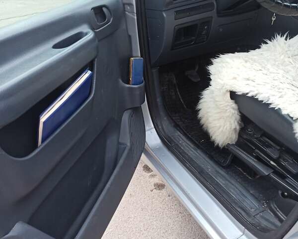 Серый Ситроен Jumpy, объемом двигателя 1.87 л и пробегом 349 тыс. км за 3800 $, фото 7 на Automoto.ua