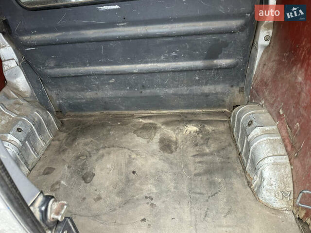 Сітроен Jumpy 1999 у Львові на Automoto.ua Сірий Сітроен Jumpy, об'ємом двигуна 1.9 л та пробігом 300 тис. км за 1750 $, фото 4 на Automoto.ua