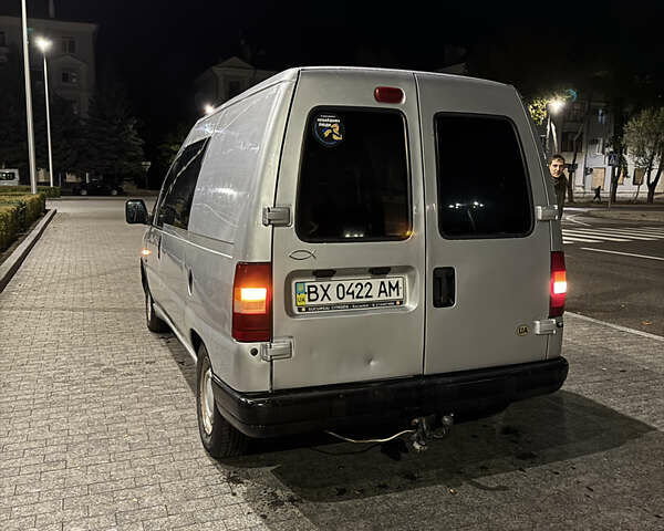 Сірий Сітроен Jumpy, об'ємом двигуна 1.87 л та пробігом 362 тис. км за 3200 $, фото 3 на Automoto.ua