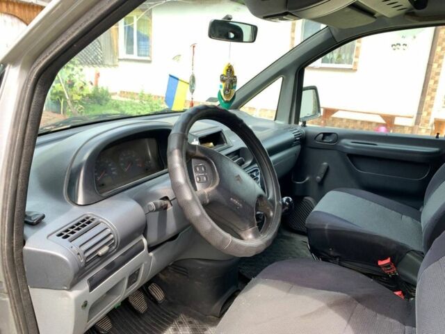 Серый Ситроен Jumpy, объемом двигателя 2 л и пробегом 300 тыс. км за 1900 $, фото 5 на Automoto.ua