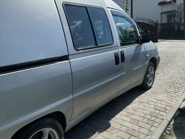 Сірий Сітроен Jumpy, об'ємом двигуна 2 л та пробігом 345 тис. км за 3200 $, фото 2 на Automoto.ua