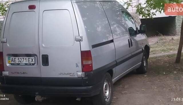 Серый Ситроен Jumpy, объемом двигателя 2 л и пробегом 49 тыс. км за 3800 $, фото 6 на Automoto.ua