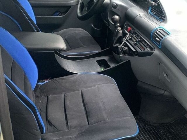 Сірий Сітроен Jumpy, об'ємом двигуна 2 л та пробігом 450 тис. км за 4600 $, фото 4 на Automoto.ua