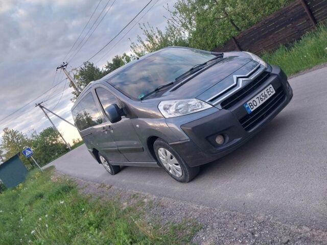 Сірий Сітроен Jumpy, об'ємом двигуна 2 л та пробігом 300 тис. км за 5800 $, фото 1 на Automoto.ua