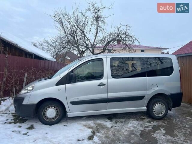 Серый Ситроен Jumpy, объемом двигателя 1.56 л и пробегом 370 тыс. км за 6500 $, фото 3 на Automoto.ua