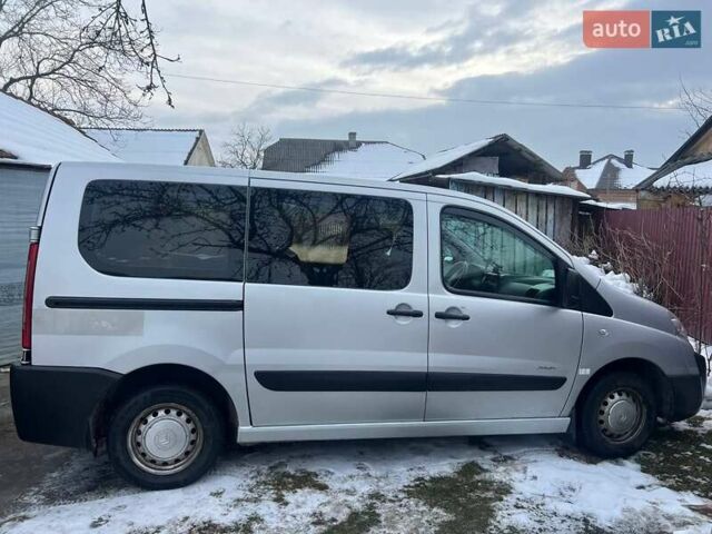 Серый Ситроен Jumpy, объемом двигателя 1.56 л и пробегом 370 тыс. км за 6500 $, фото 4 на Automoto.ua