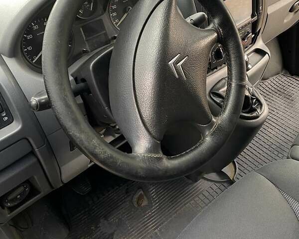 Серый Ситроен Jumpy, объемом двигателя 2 л и пробегом 330 тыс. км за 3650 $, фото 9 на Automoto.ua