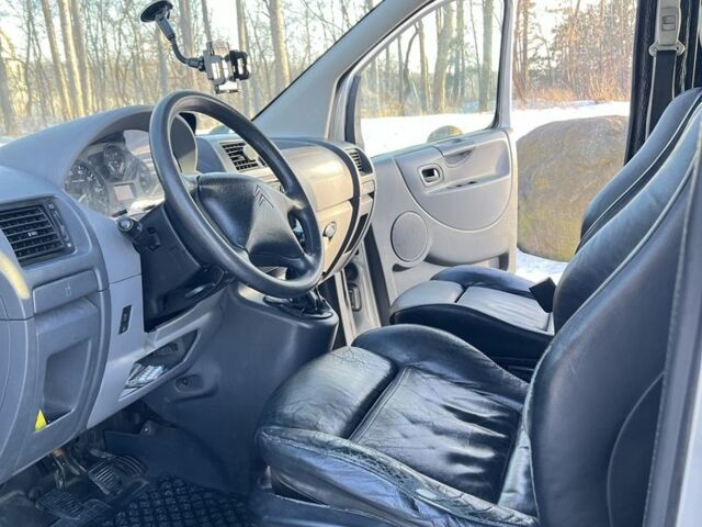 Серый Ситроен Jumpy, объемом двигателя 2 л и пробегом 274 тыс. км за 8700 $, фото 10 на Automoto.ua