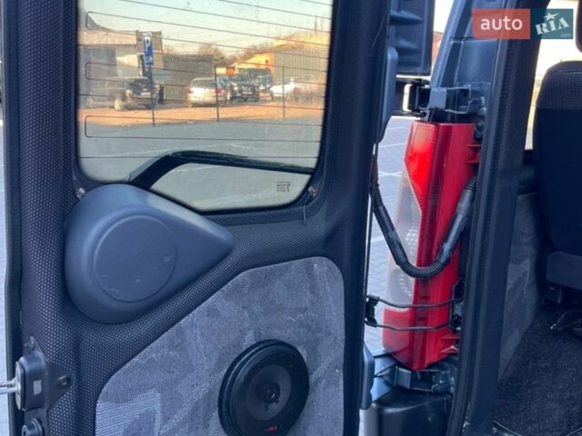 Серый Ситроен Jumpy, объемом двигателя 1.56 л и пробегом 236 тыс. км за 5950 $, фото 19 на Automoto.ua