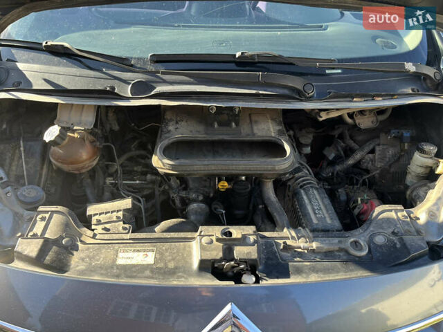 Серый Ситроен Jumpy, объемом двигателя 2 л и пробегом 452 тыс. км за 4570 $, фото 21 на Automoto.ua